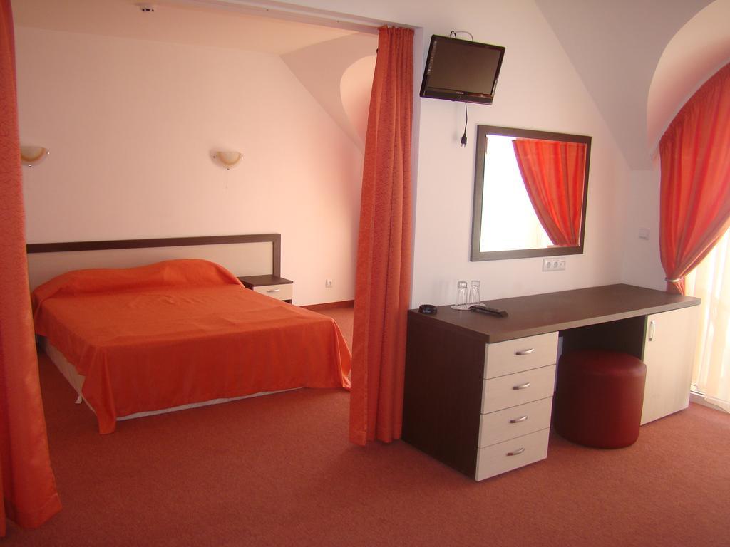 Hotel Bellisimo Lozenec Kültér fotó