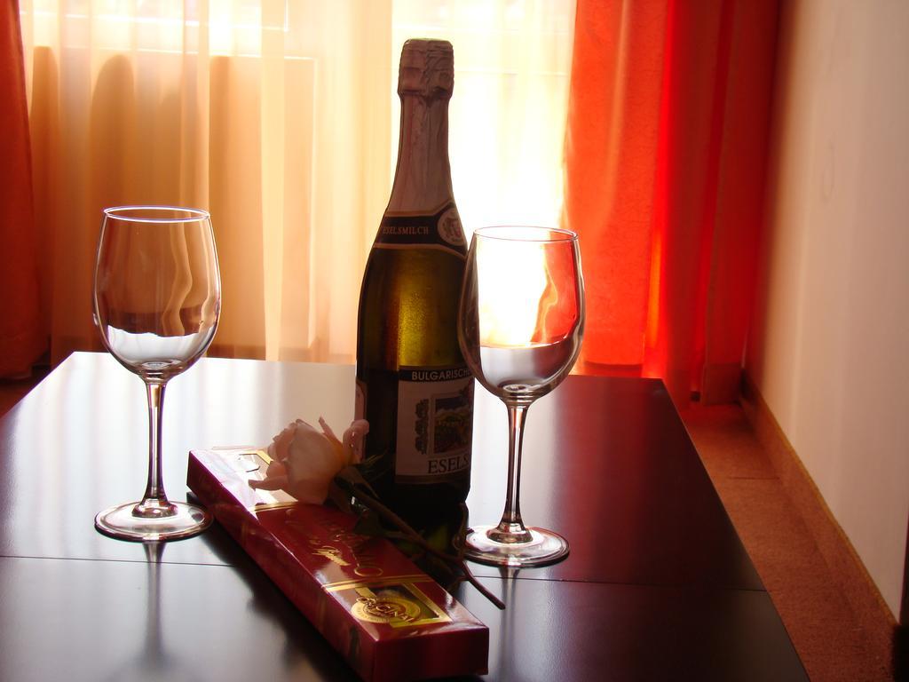 Hotel Bellisimo Lozenec Kültér fotó