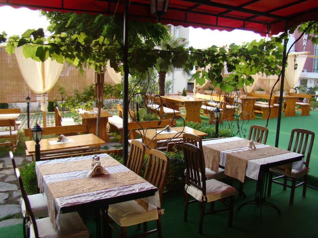 Hotel Bellisimo Lozenec Kültér fotó