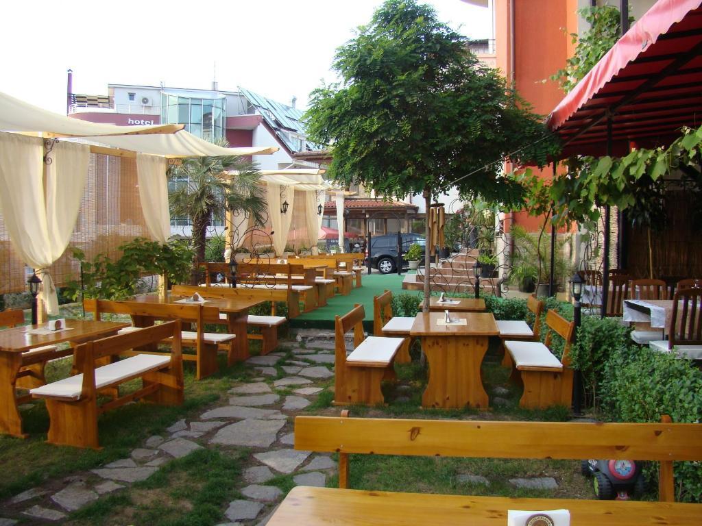 Hotel Bellisimo Lozenec Kültér fotó